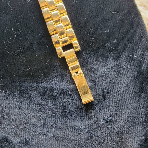 Vintage Jones New York Gold Quartz Watch Square Face Retro Bracelet Gift Her - Picture 7 of 9